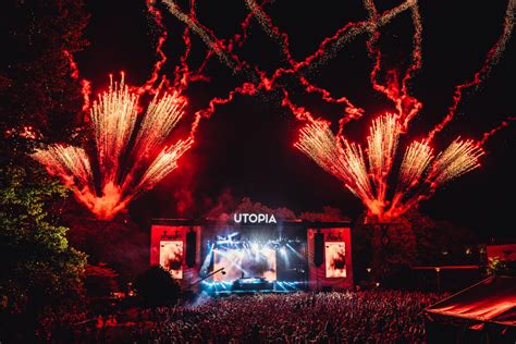 Utopia Music Festival: A Celebration of Chinese Pop and Unexpected Chaos